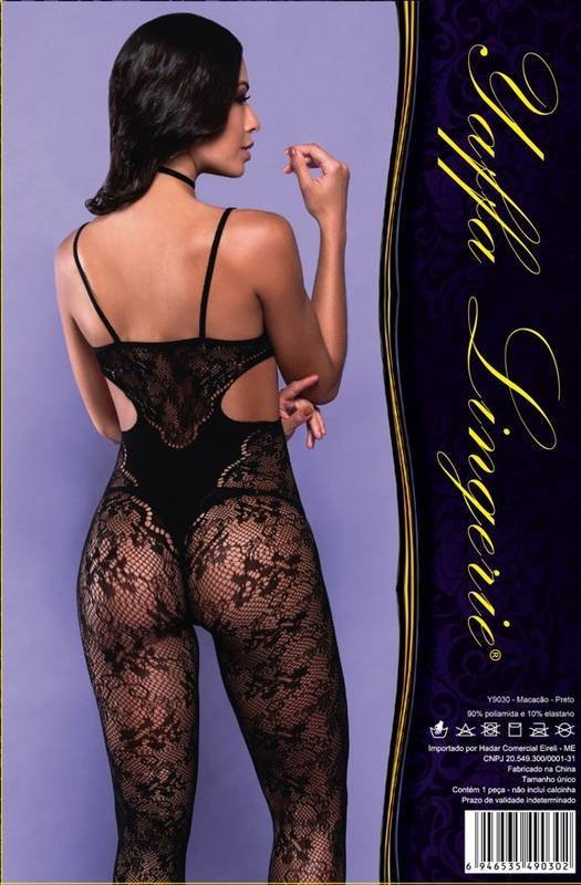 Foto do produto Macacão com Detalhe no Pescoço