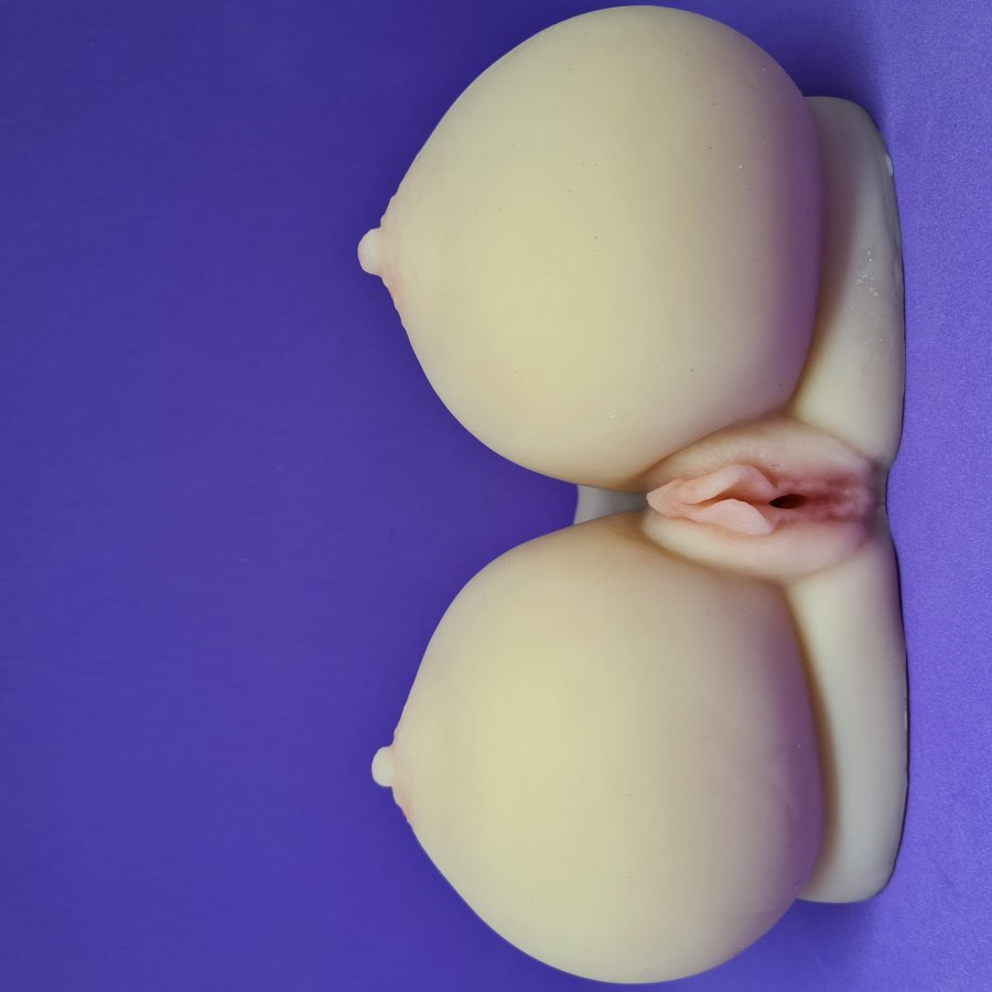 Foto do produto Masturbador Espanhola: Seios com Vagina