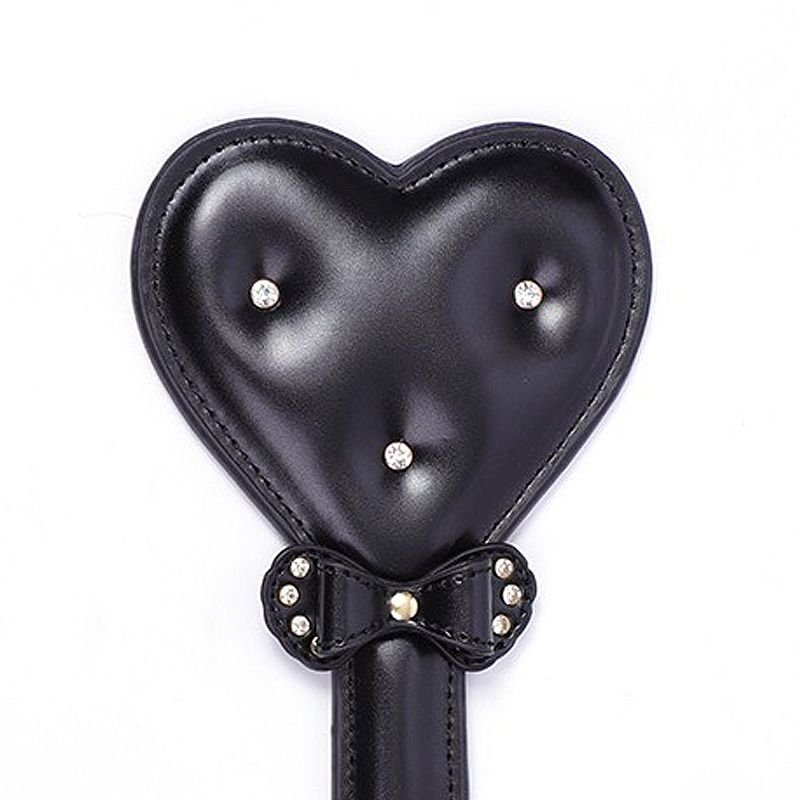 Foto do produto Chibata em Formato de Coração com Strass