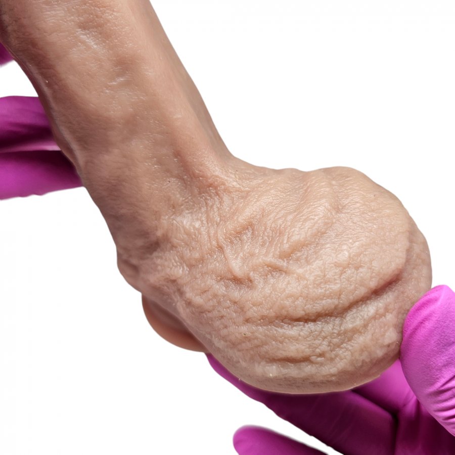 Foto do produto Pênis Fimose em Silicone Platinum 20 x4cm