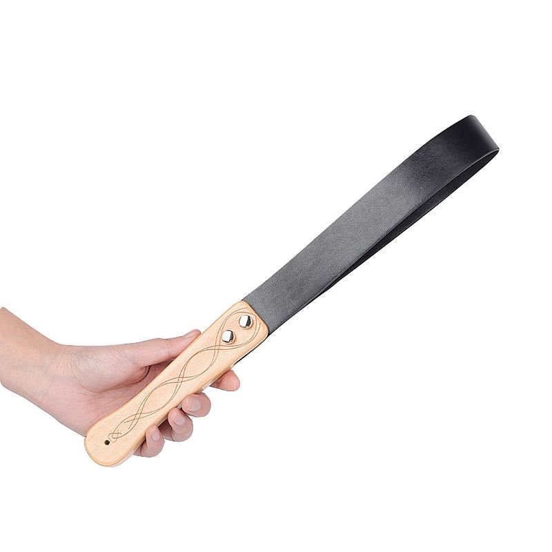 Foto do produto Chibata com Acabamento em Madeira