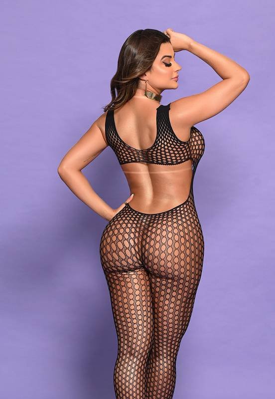 Foto do produto Macacão Arrastão Costas Abertas